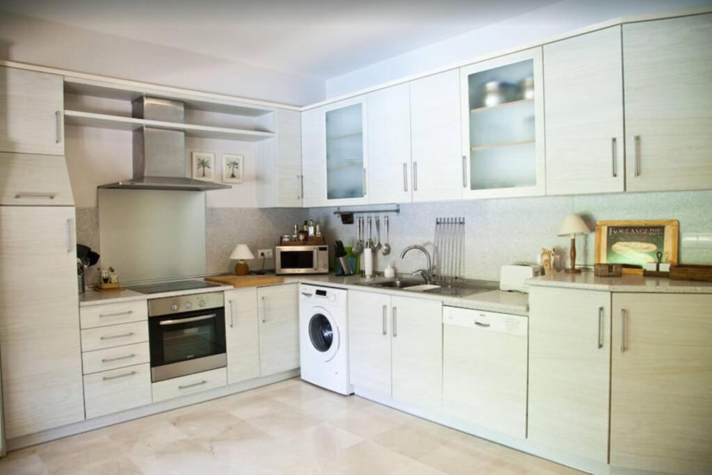 Casa Pinsa - Grosszuegiges Mediterran-Stilvolles Ferienhaus Mit Eigenem Pool In Puig De Ros Лукмахор Екстериор снимка