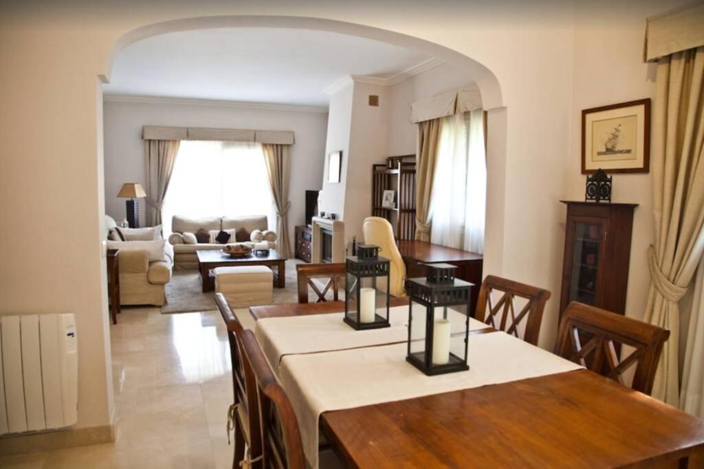 Casa Pinsa - Grosszuegiges Mediterran-Stilvolles Ferienhaus Mit Eigenem Pool In Puig De Ros Лукмахор Екстериор снимка