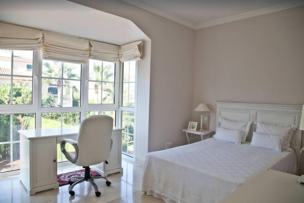 Casa Pinsa - Grosszuegiges Mediterran-Stilvolles Ferienhaus Mit Eigenem Pool In Puig De Ros Лукмахор Екстериор снимка