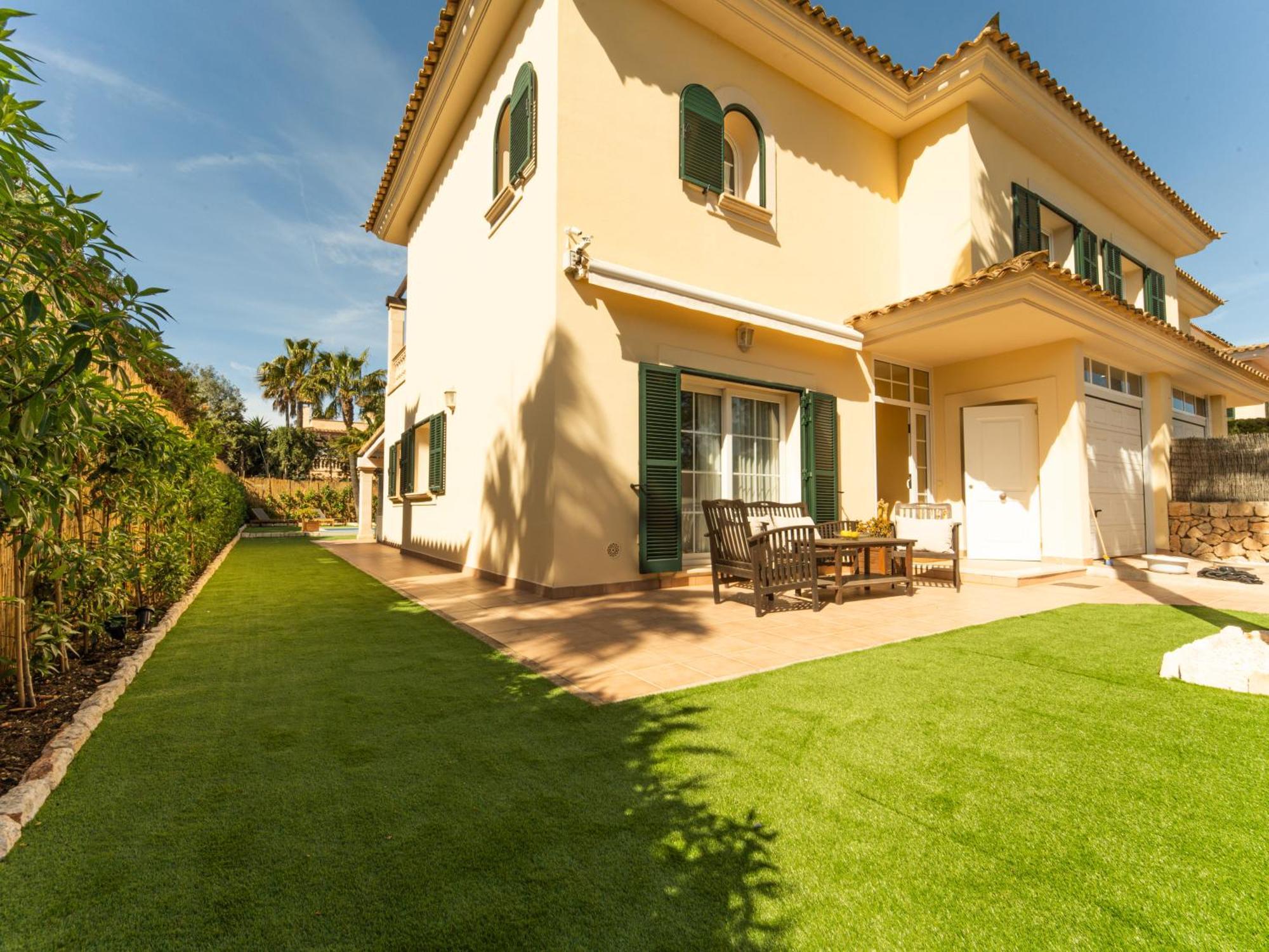 Casa Pinsa - Grosszuegiges Mediterran-Stilvolles Ferienhaus Mit Eigenem Pool In Puig De Ros Лукмахор Екстериор снимка