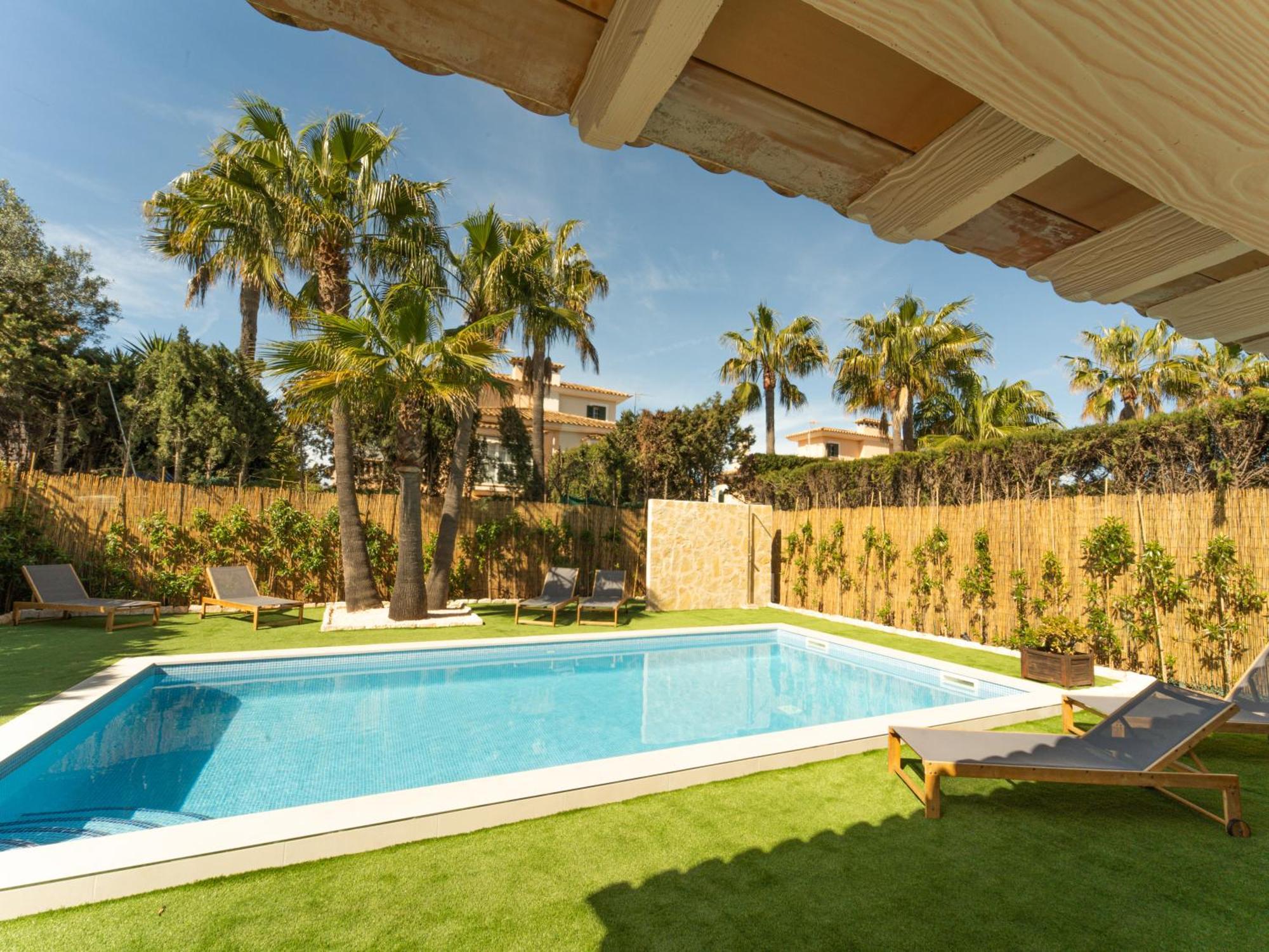 Casa Pinsa - Grosszuegiges Mediterran-Stilvolles Ferienhaus Mit Eigenem Pool In Puig De Ros Лукмахор Екстериор снимка